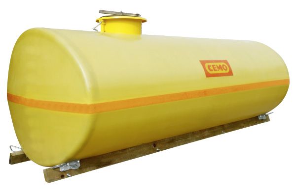 Ovale ton 6000 l, koepel 420 voor